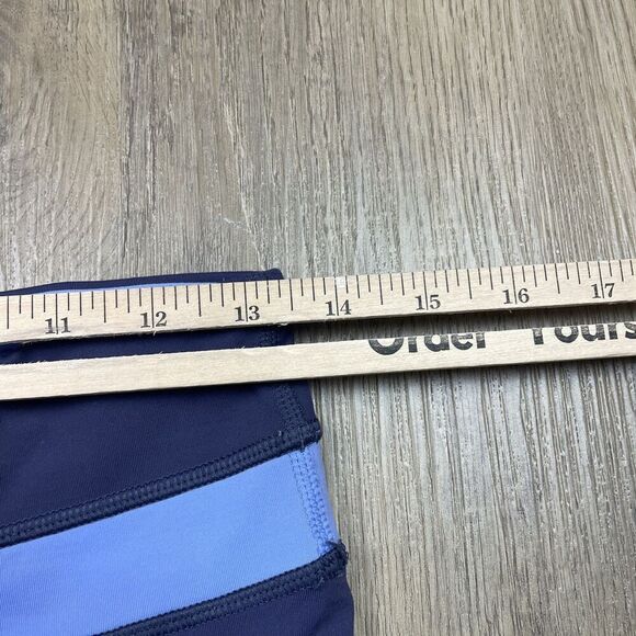 Lululemon Pants Womens 6 Cropped Run Inspire Yoga Athletic Activewear Gym Workou - Picture 8 of 10